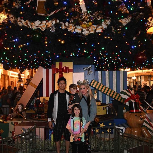 Meet your Posher, Addy - Picture 7 of 16